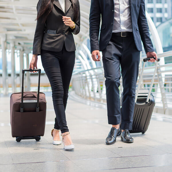 avis-location-business-travel-600x600.jpg